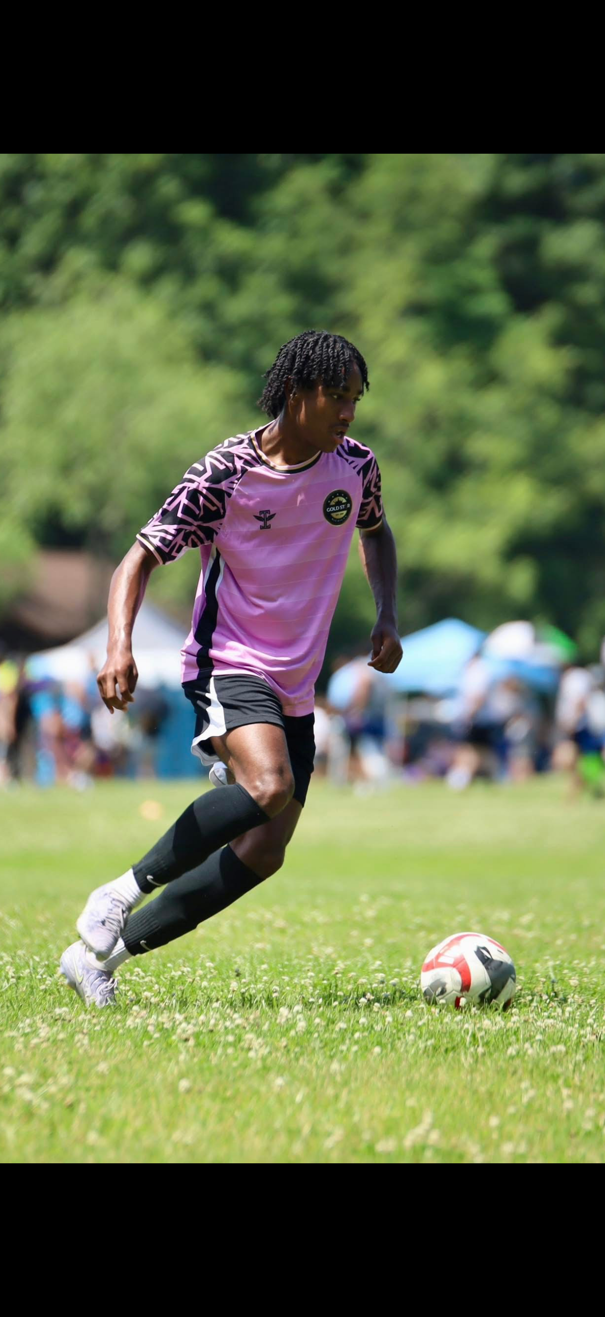 Darryl Jackson competing during a match